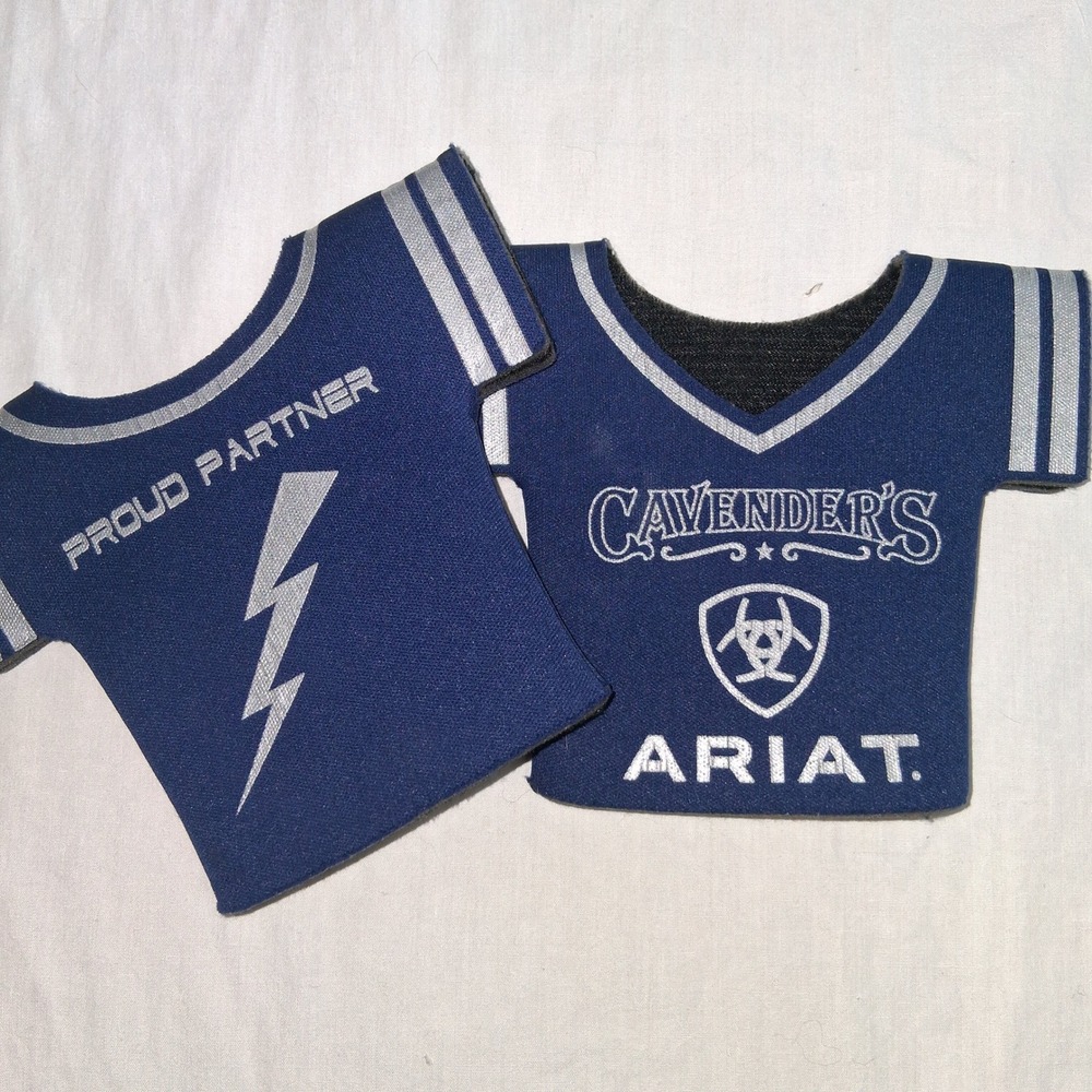 Ariat Cavenders Proud Partner Drink Holder Koozie Set Blue Silver‎